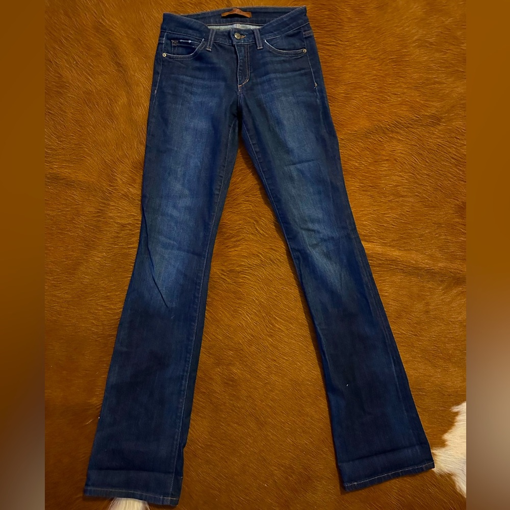 Joes Curvy Bootcut Size 26